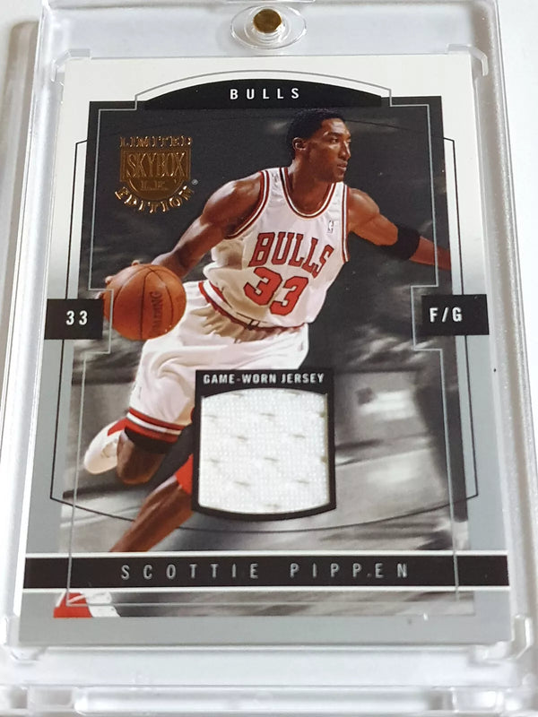 2004 Fleer Scottie Pippen #PATCH /399 Game Worn Jersey Skybox LE - Rare