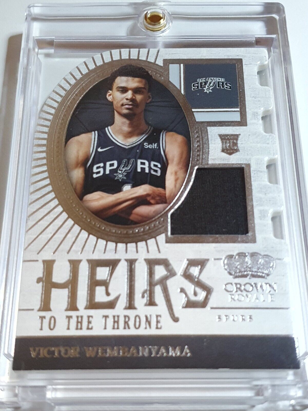 2023 Crown Royale Victor Wembanyama Rookie #PATCH Jersey - Rare RC 