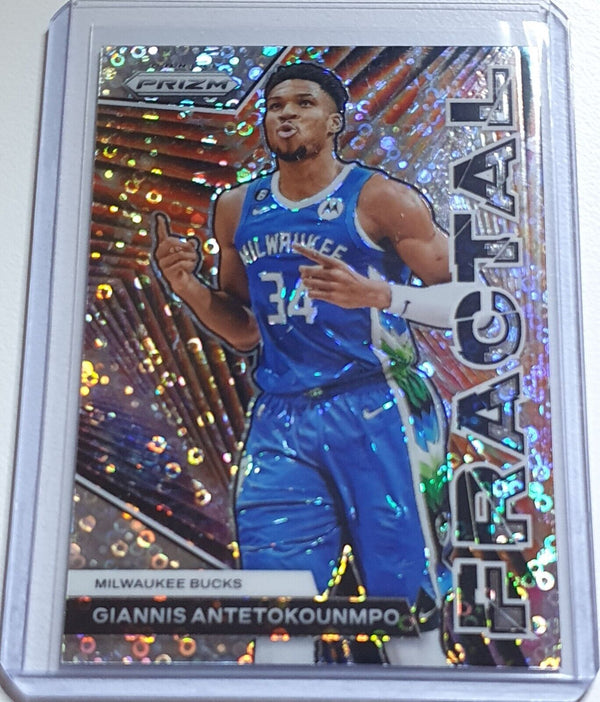 2023 Panini Prizm Giannis Antetokounmpo #4 FAST BREAK Fractal - Ready to Grade