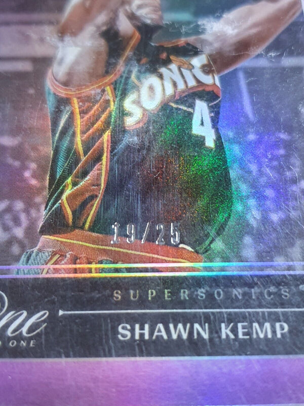2023 Panini One and One Shawn Kemp #185 PURPLE /25 Holo - Panini Factory Sealed