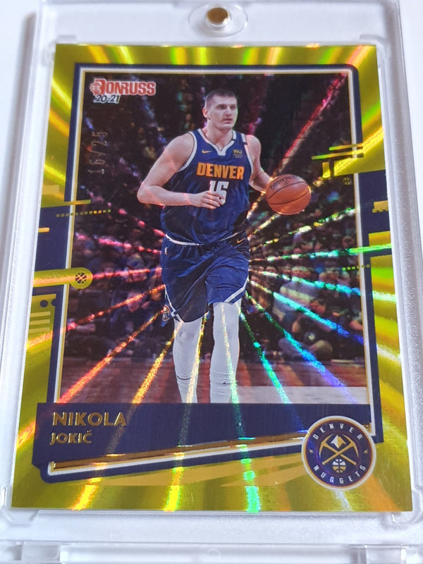2020 Panini Donruss Nikola Jokic #7 YELLOW LASER /25 Holo - Ready to Grade