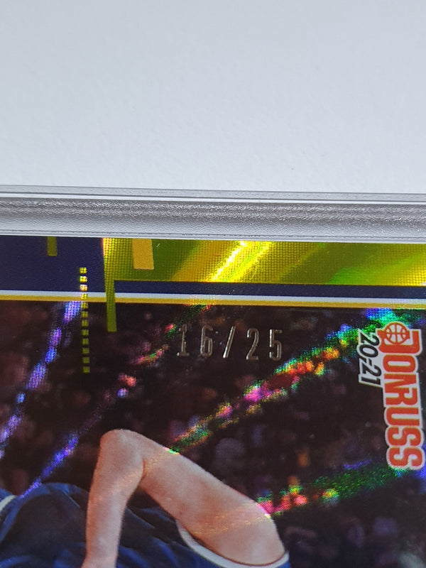 2020 Panini Donruss Nikola Jokic #7 YELLOW LASER /25 Holo - Ready to Grade