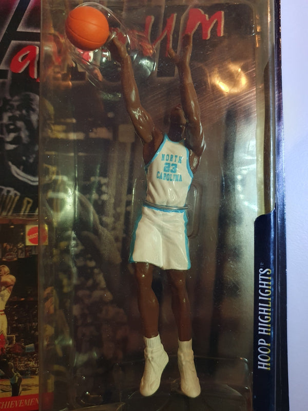 1999 Upper Deck Mattel Michael Jordan Hoops 2 Figurine - Sealed Figure & Card