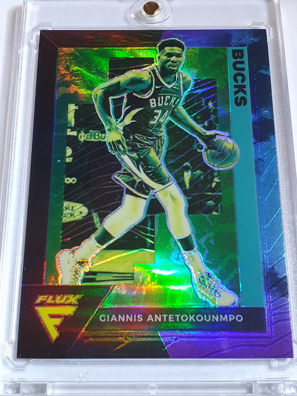 2020 Panini Flux Giannis Antetokounmpo #97 LUNAR ECLIPSE /25 Holo - Rare