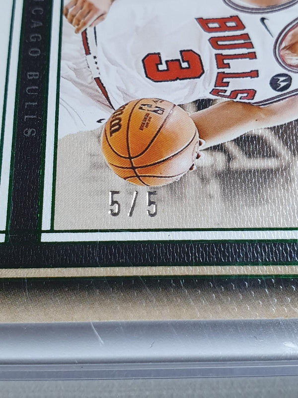 2024 One and One Josh Giddey AUTO JADE 5/5 On Card Autograph - Sealed (Bulls)
