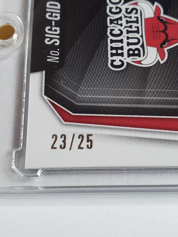 2024 Prizm Black Josh Giddey AUTO BLUE SHIMMER /25 Signatures FOTL - Bulls