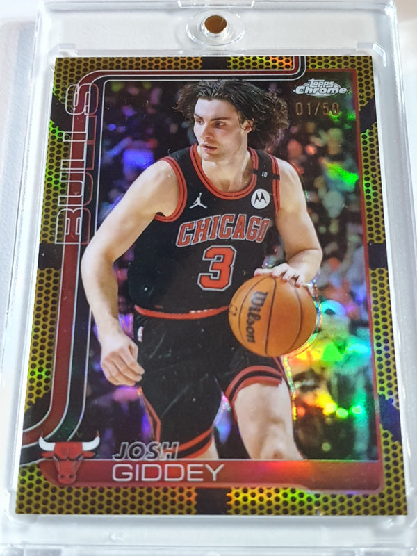 2025 Topps Chrome Josh Giddey #48 GOLD BASKETBALL 01/50 Refractor (Bulls) - Rare