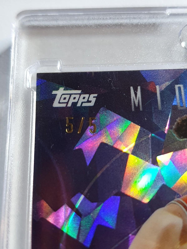 2025 Topps Midnight Josh Giddey #11 DAYBREAK 5/5 Holo (Bulls) - Ready to Grade