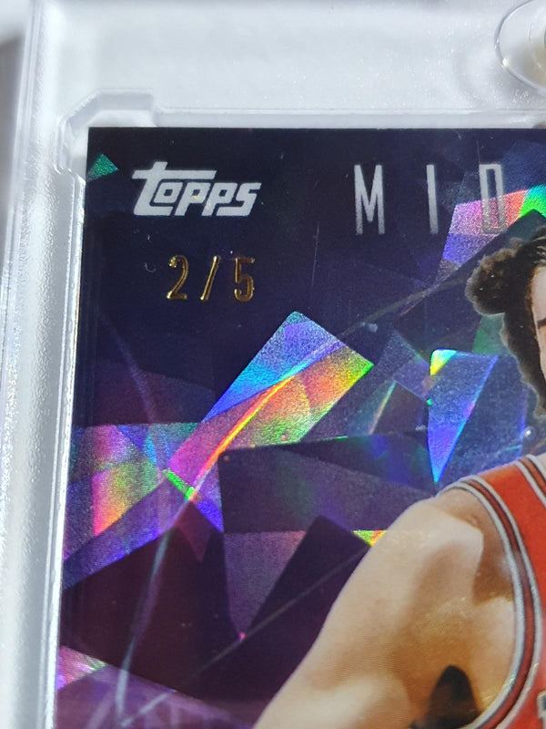 2025 Topps Midnight Josh Giddey #11 DAYBREAK /5 Holo (Bulls) - Ready to Grade