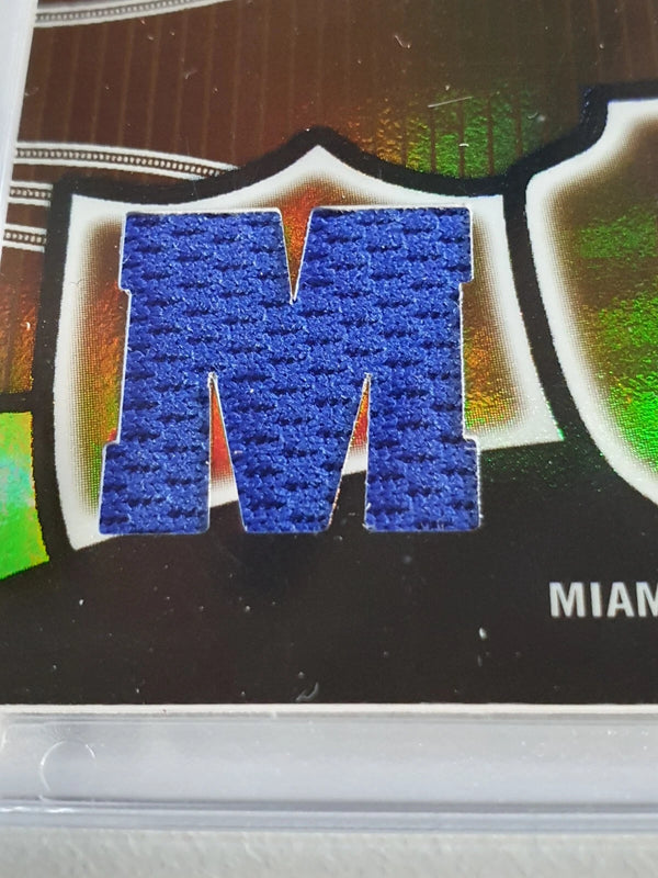 2006 Topps Triple Threads Dwyane Wade #PATCH /27 Game Worn Triple Jerseys - Rare