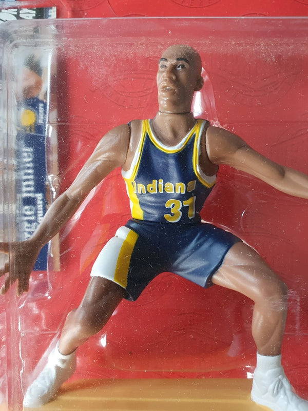 1996 Kenner Starting Lineup Reggie Miller Figurine - Sealed Figure & Card