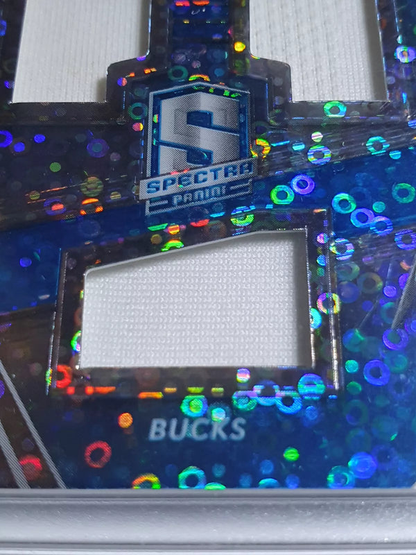 2017 Spectra Giannis Antetokounmpo #PATCH NEON BLUE /49 Game Worn Triple Jerseys