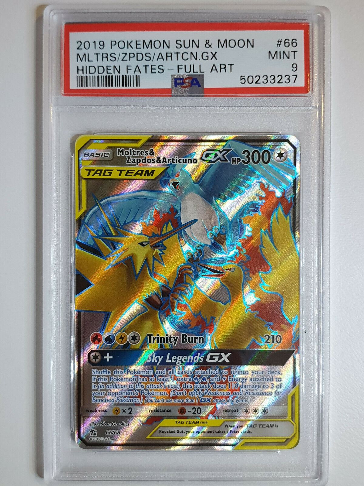 2019 Pokemon Moltres Zapdos Articuno GX 66/68 FULL ART