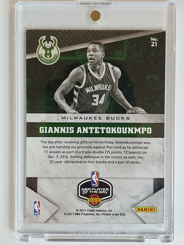 2017 Panini Giannis Antetokounmpo #21 ESCHER SQUARES /150 - Ready to Grade