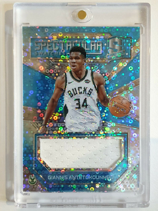 2018 Spectra Giannis Antetokounmpo #PATCH NEON BLUE /49 Game Worn Jersey