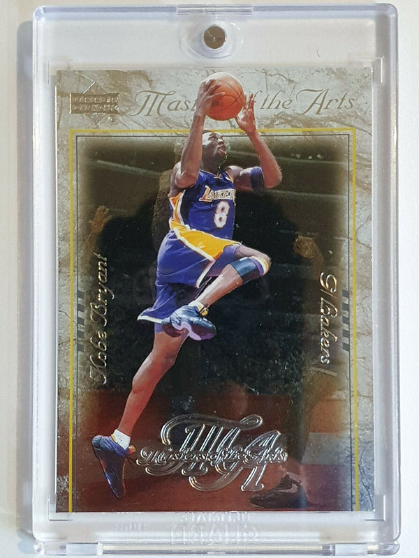 2000 UD Kobe Bryant #MA8 Masters of the Arts Insert - Ready to Grade