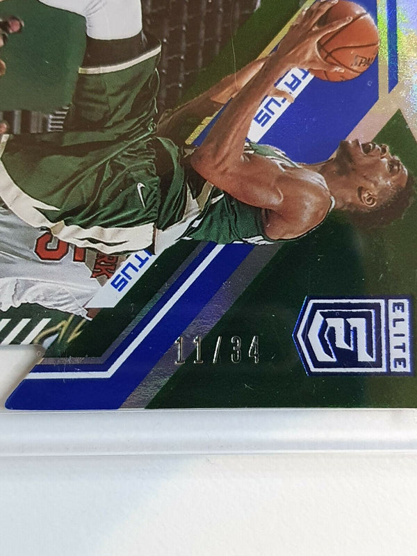 2020 Panini Elite Giannis Antetokounmpo #25 BLUE HOLO /34 Die Cut - GEM