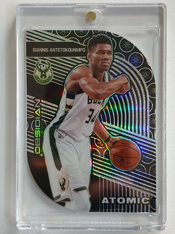 2019 Obsidian Giannis Antetokounmpo #35 ATOMIC HOLO /99 - Ready to Grade