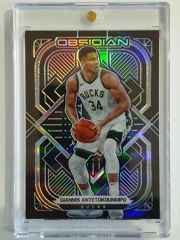 1 x Lebron and 5 x Giannis Antetokounmpo Short Print Cards