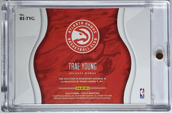 2018 Panini Status Trae Young #PATCH Rookie Essentials Jersey Relics