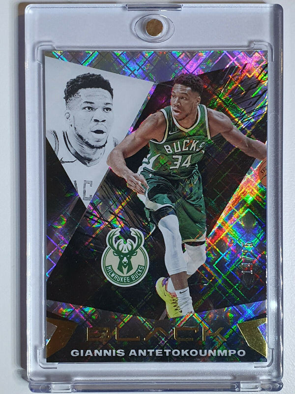 2020 Panini Black Giannis Antetokounmpo #54 DIAMOND AWE /25 - Ready to Grade