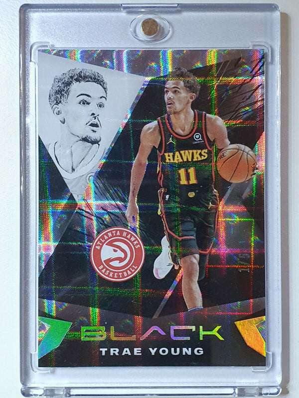 2021 Panini Black Trae Young #45 GOLD HYPERPLAID HOLO /5 - Ready to Grade