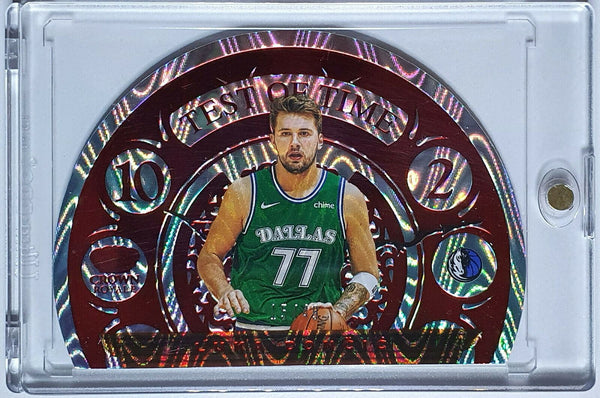 2020 Crown Royale Luka Doncic #17 RED CRYSTAL /49 Prizm Die Cut - Rare