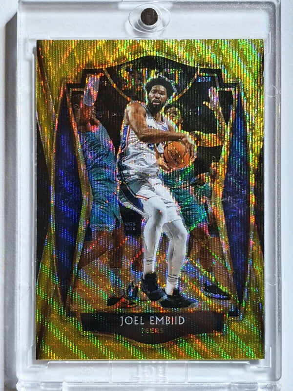 2021 Panini Select Joel Embiid #216 GOLD Wave Prizm - Ready to Grade