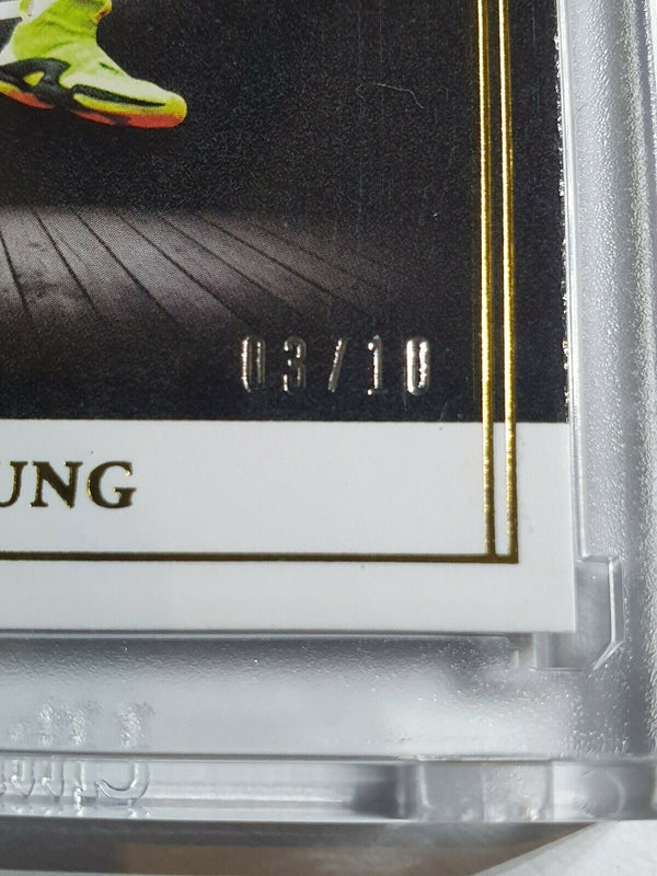 2019 Noir Trae Young #46 HOLO GOLD /10 Association Edition - Ready to Grade