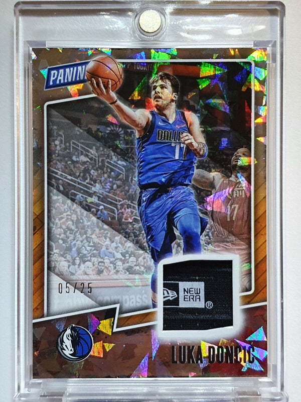 2019 Panini Luka Doncic LAUNDRY TAG CRACKED ICE /25 Holo New Era Patch - Rare