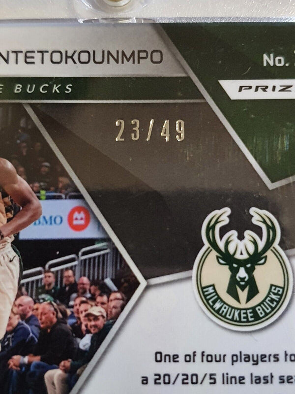 2018 Spectra Giannis Antetokounmpo #34 NEON GREEN Prizm /49 - Ready to Grade