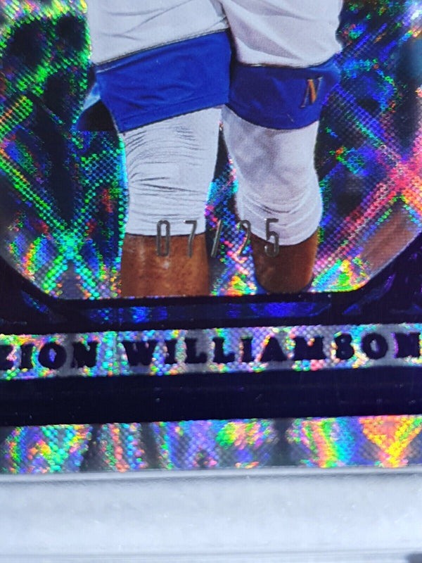 2021 Crown Royale Zion Williamson #3 PURPLE /25 Holo Pivotal Players - Rare