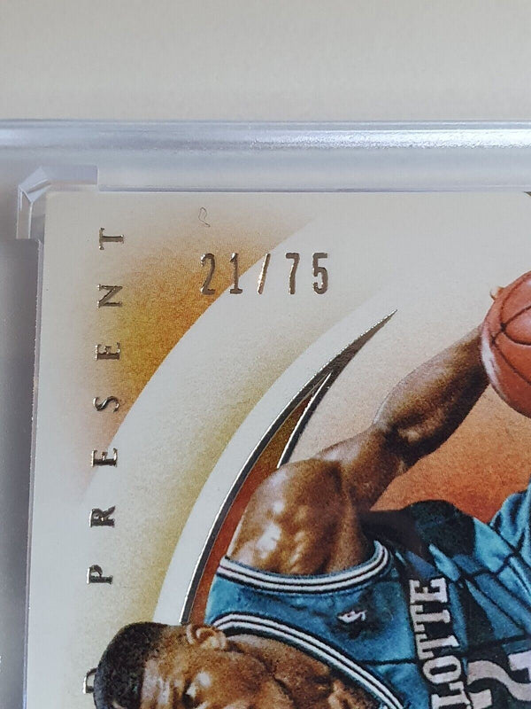 2019 Immaculate Larry Johnson AUTO /75 Past and Present  -  Ready to Grade