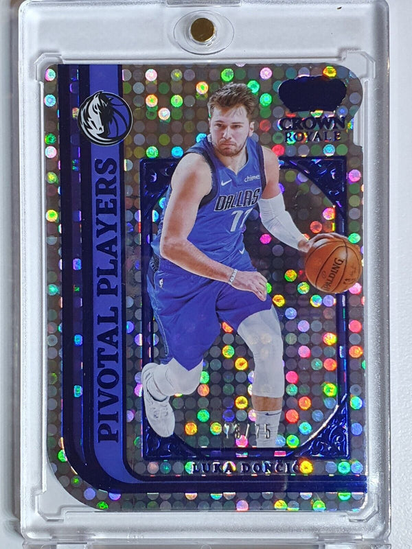 2021 Panini Crown Royale Luka Doncic #5 BLUE /75 Holo Pivotal Players - Rare