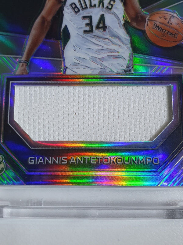 2017 Spectra Giannis Antetokounmpo #PATCH SILVER Prizm /99 Game Worn Jersey