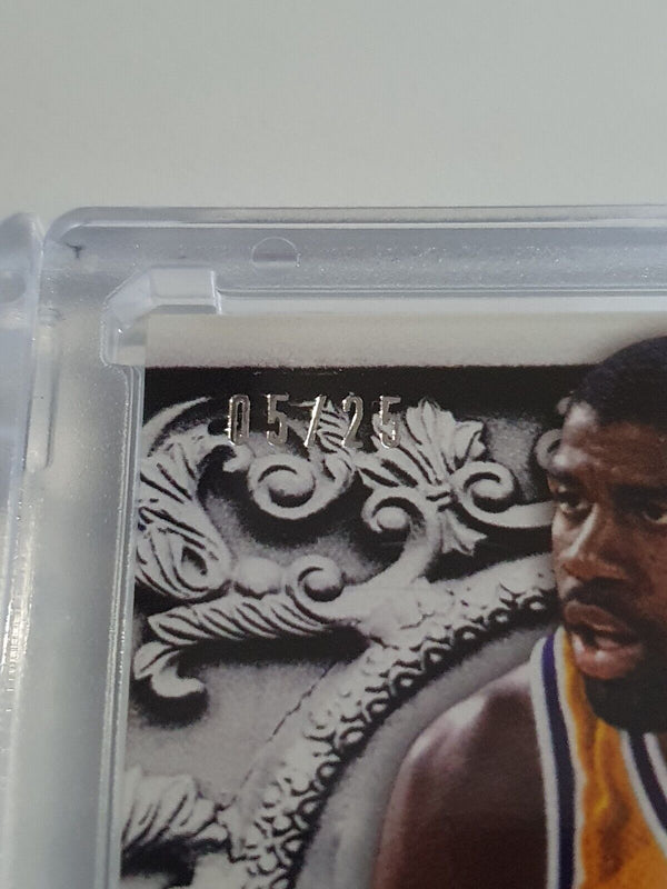 2013 Panini Crusade Magic Johnson #PATCH PRIME /25 Game Worn Jersey - Rare