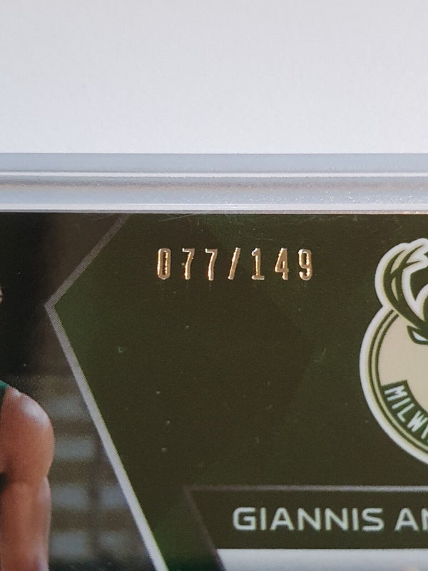 2016 Spectra Giannis Antetokounmpo #PATCH SILVER /149 Game Worn Jersey - Rare