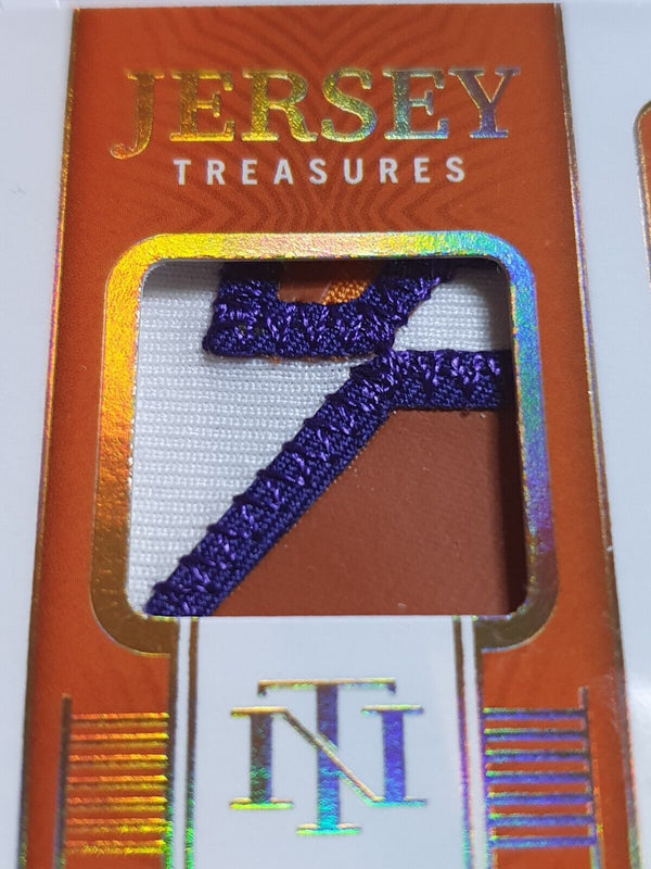 2021 National Treasures Devin Booker #PATCH PRIME /25 Game Worn Letter Jersey